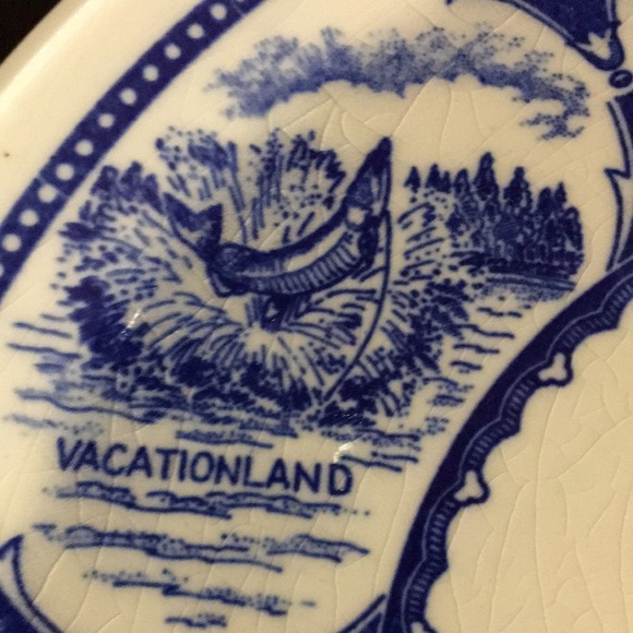 Vintage Ohio 1960s Tourist Souvenir Blue & White Ceramic Plate Collector Decor - Picture 9 of 17